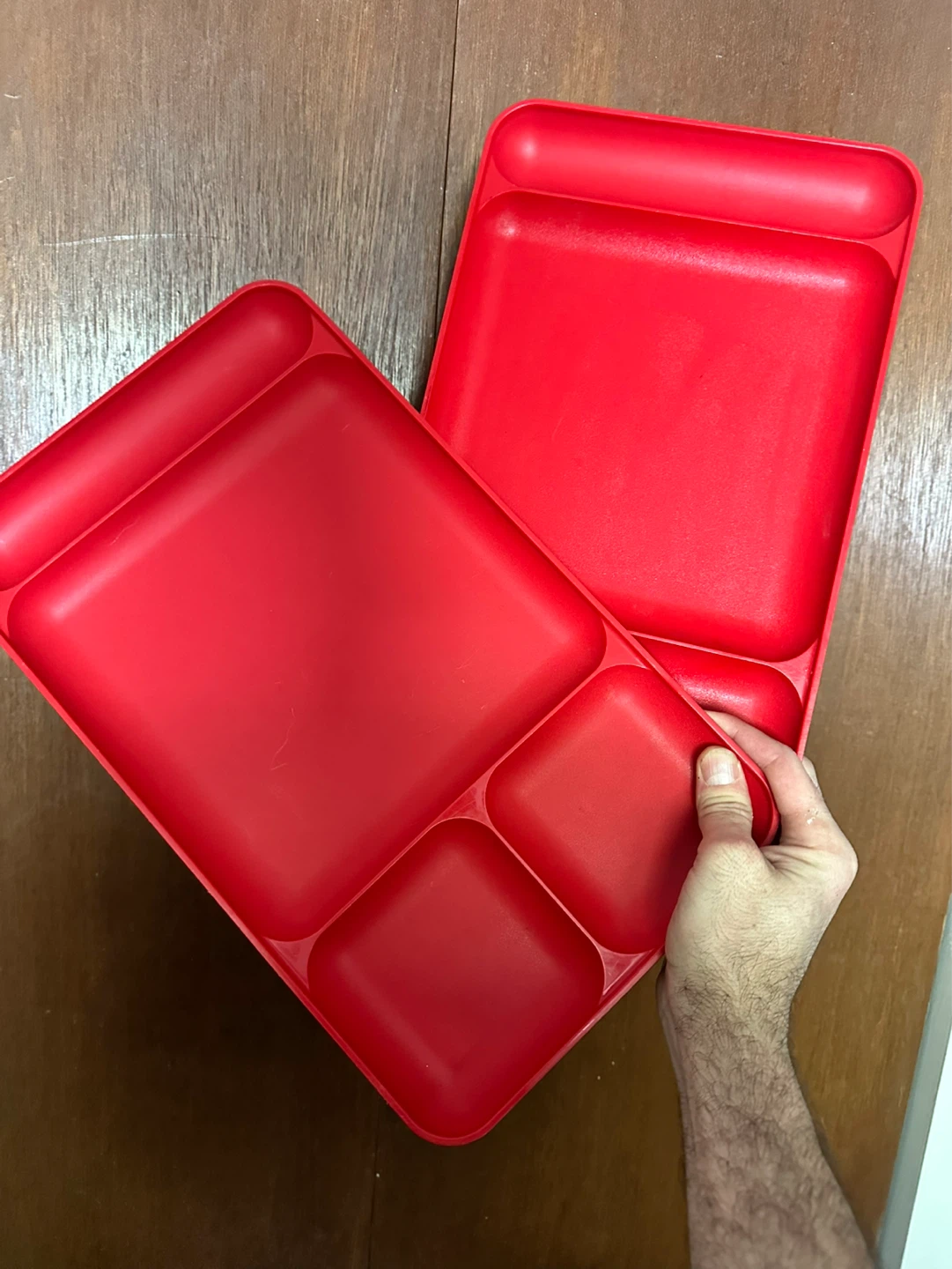 2 tupperware serving tray  1535-6