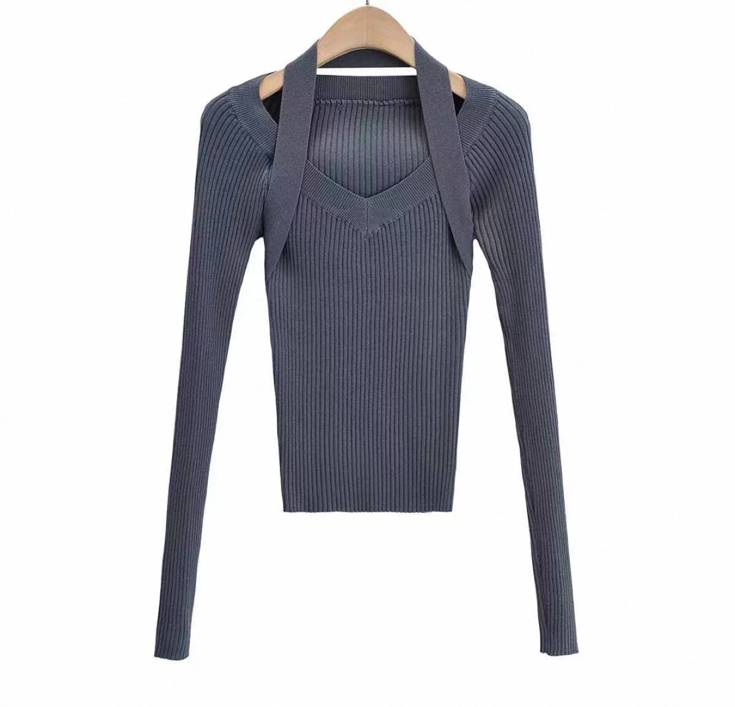 Like New Ribbed V-Neck Long Sleeve Top