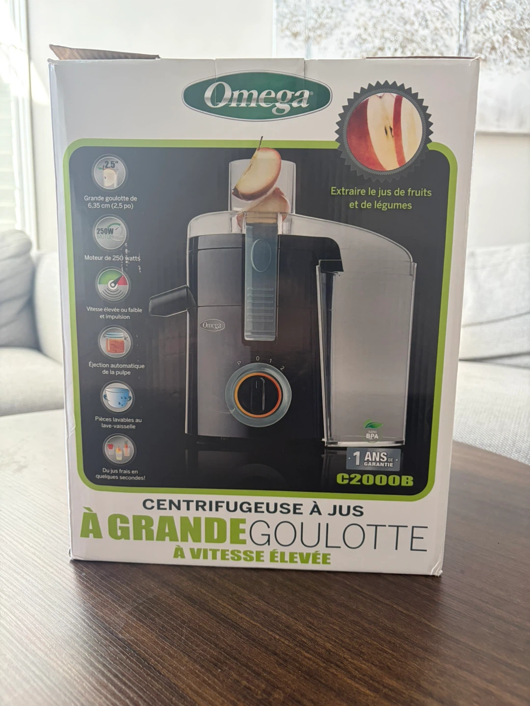 Omega C2000B Centrifugal Juicer - High Speed, Large Chute - photo 2