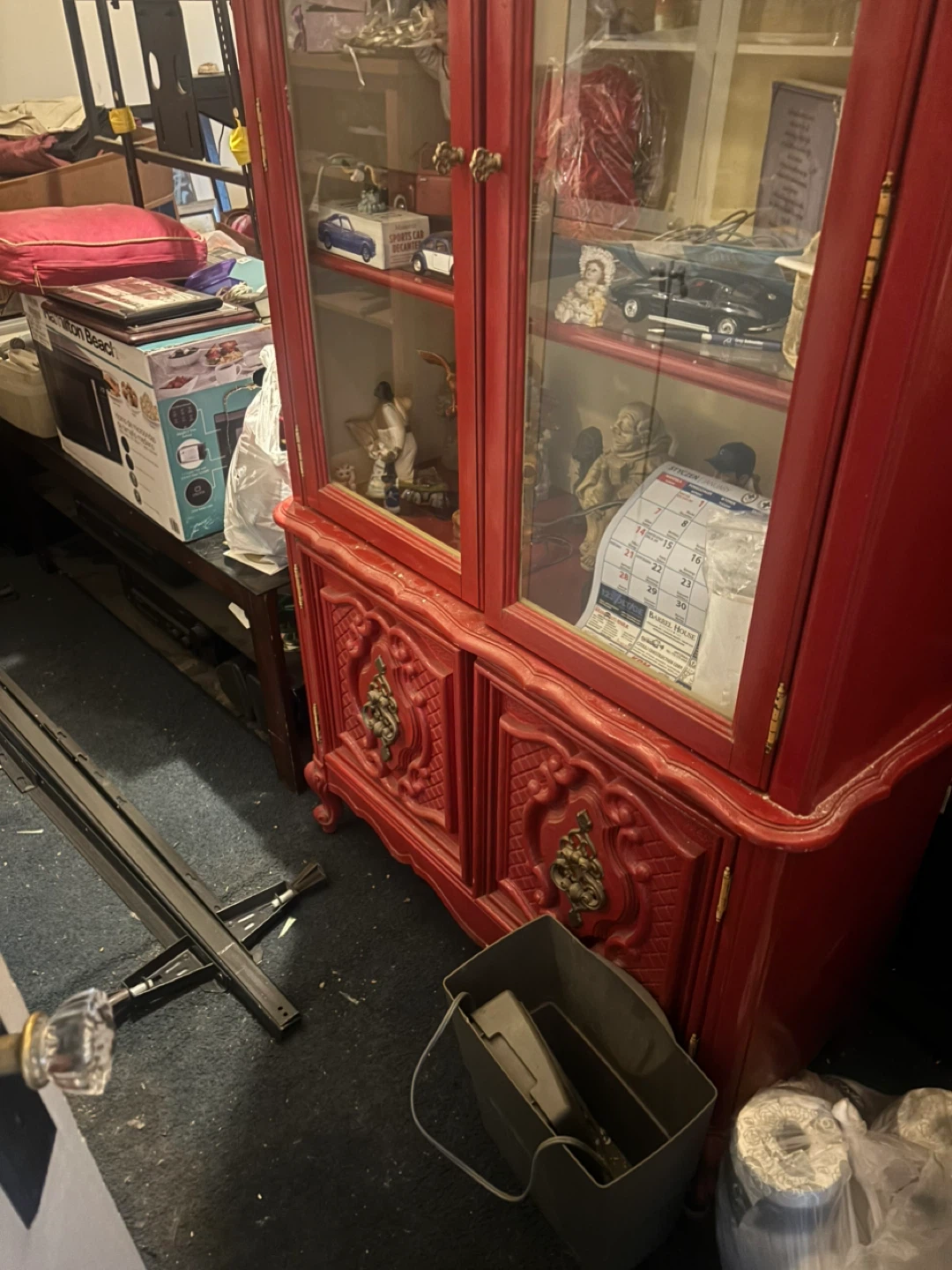 Red Display Cabinet with Glass Doors - photo 2