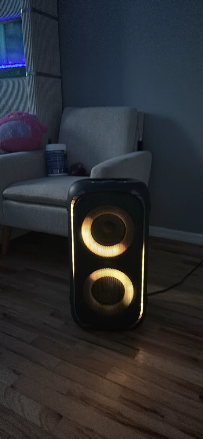 Onn Wireless Party Speaker with LED Lighting - photo 2