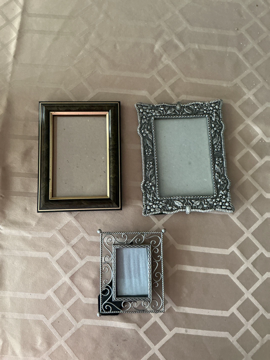 Set of 3 decorative photo frames