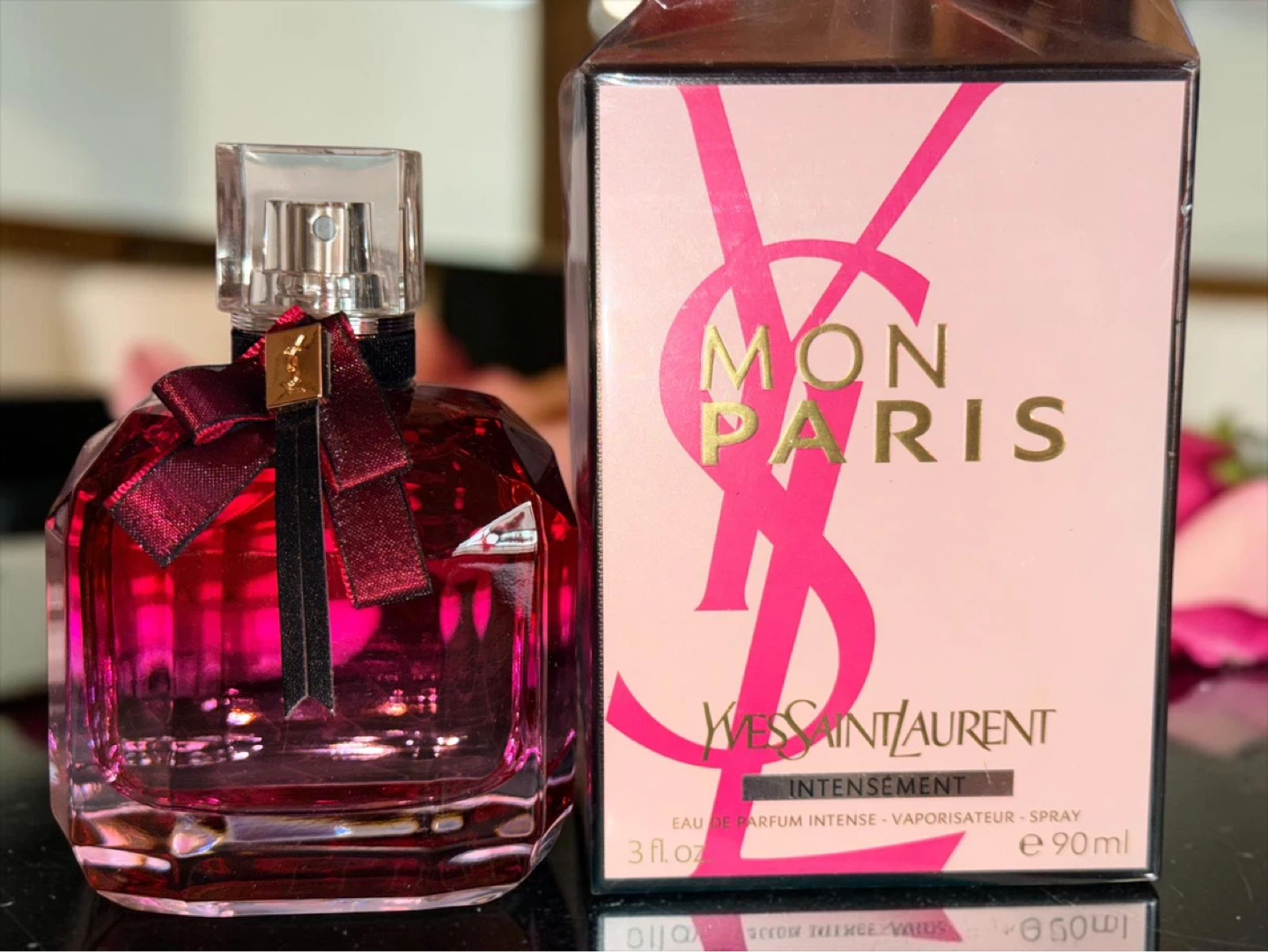 Yves Saint Laurent Mon Paris Eau de Parfum Intense 90ml
