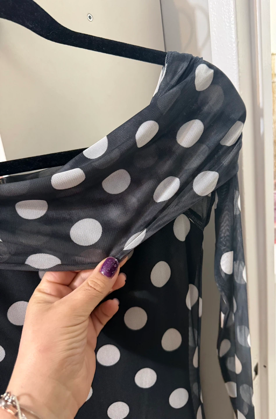 Black and White Polka Dot Mesh Dress - Size M 🌱 - photo 2