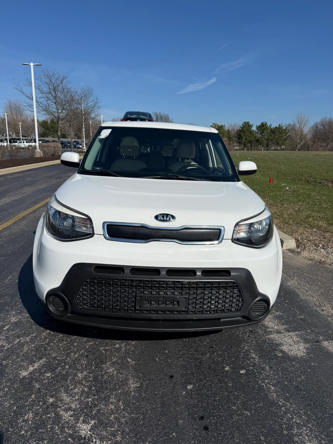 White Kia Soul - photo 2