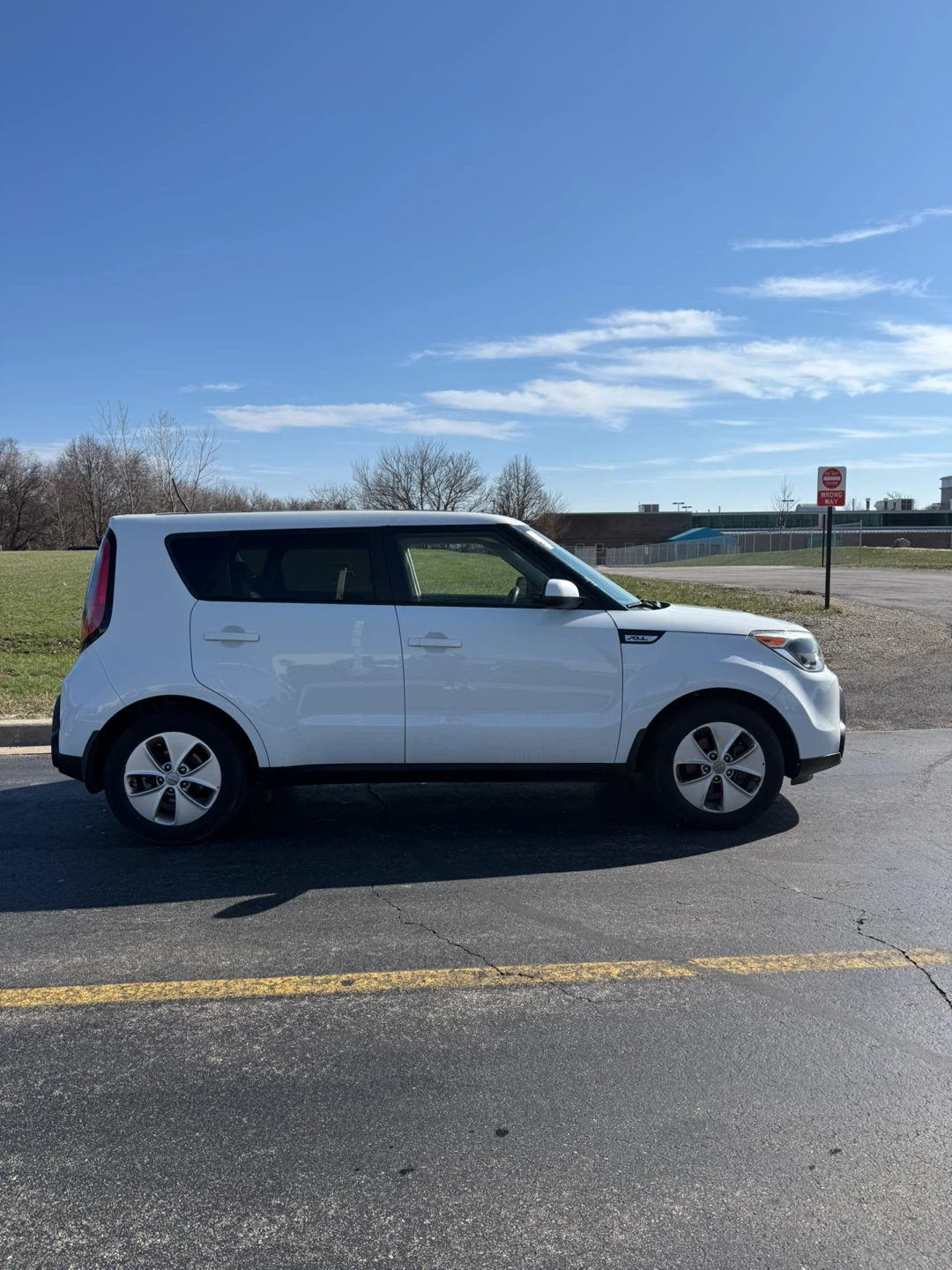 White Kia Soul - photo 4