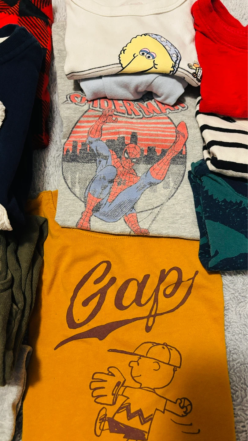 Gap Kids T-Shirts Bundle size 3 - photo 3