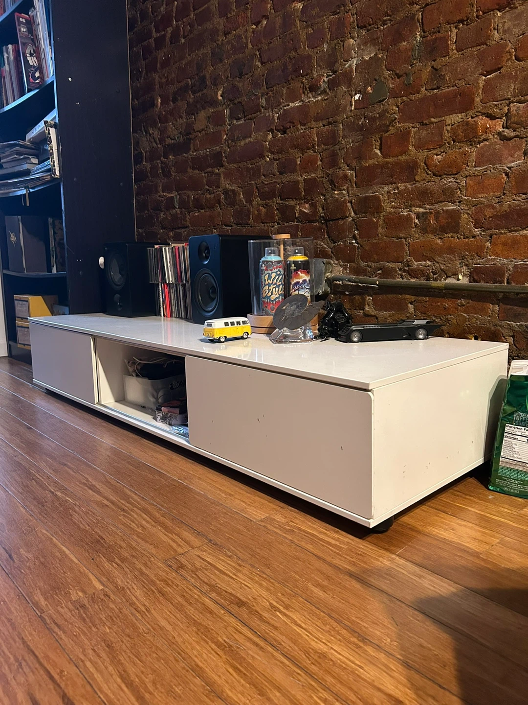 NEEDS TO GO White Media Console TV Stand with Storage