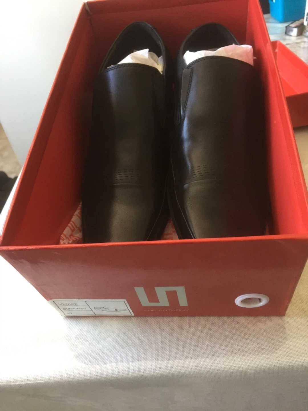 Brand new leather shoes size 10