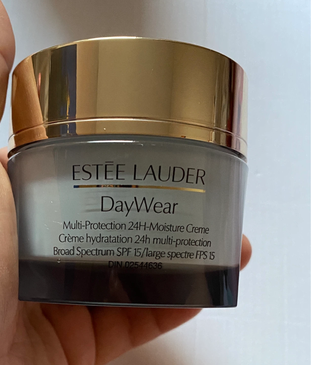 Estee Lauder DayWear Multi-Protection 24H-Moisture Creme SPF 15 - photo 3