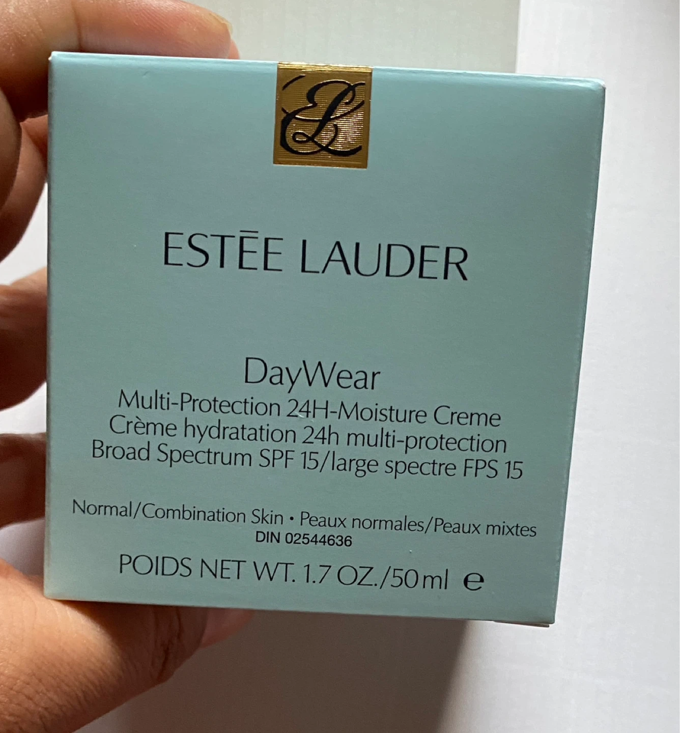 Estee Lauder DayWear Multi-Protection 24H-Moisture Creme SPF 15 - photo 4