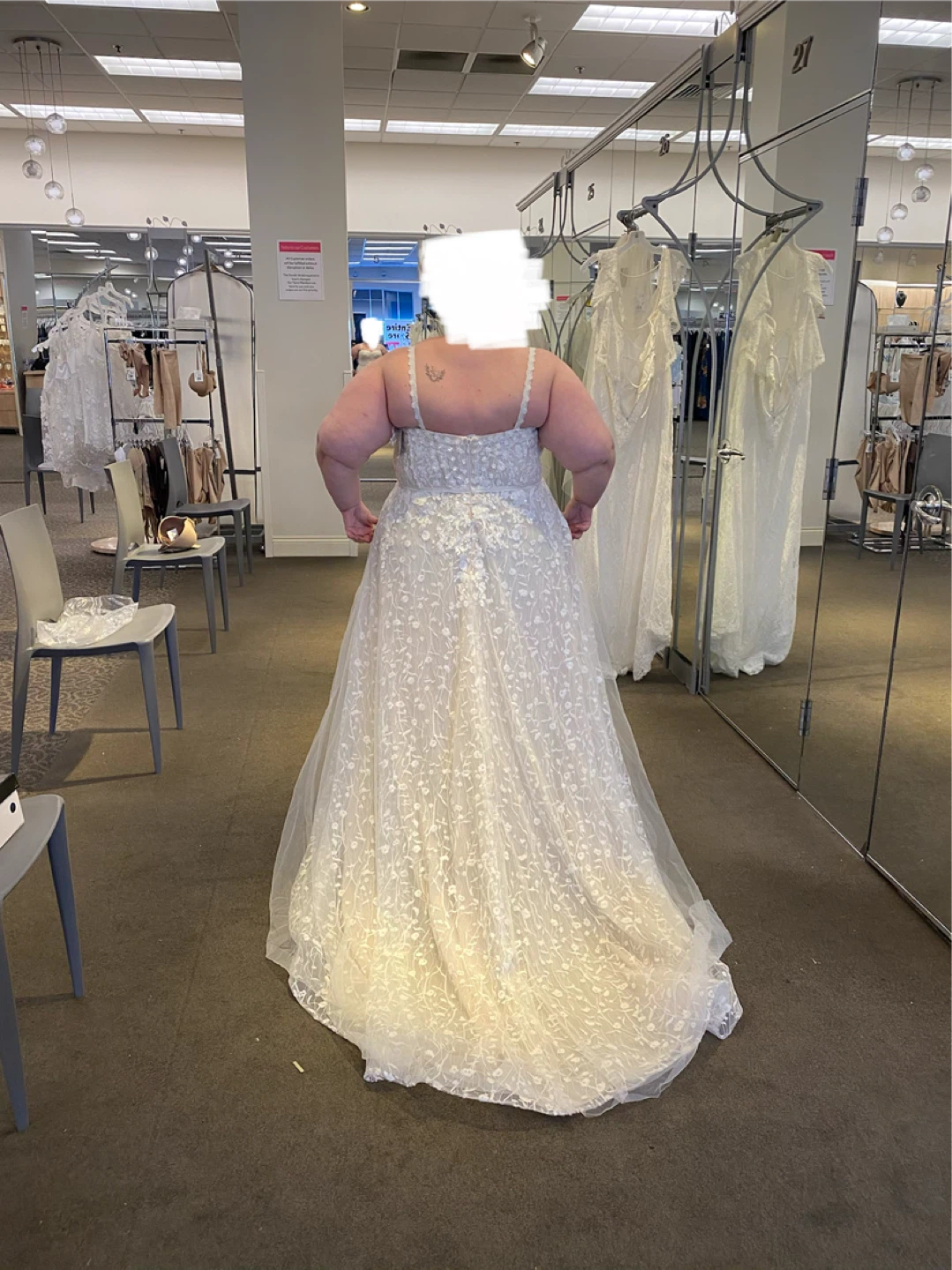White Lace Wedding Dress with Spaghetti Straps - photo 3