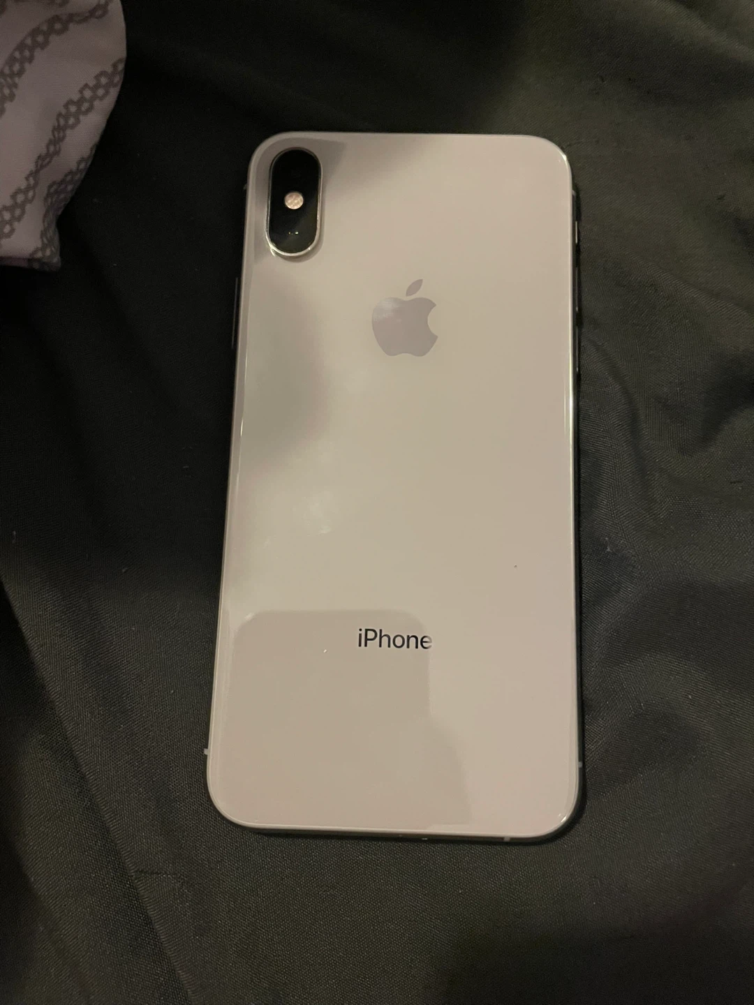 Apple iPhone - photo 2