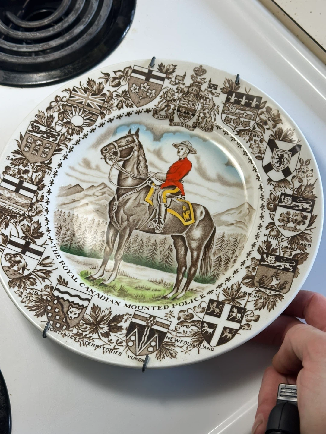 Wood & Sons Royal Canadian Mounted Police 10"