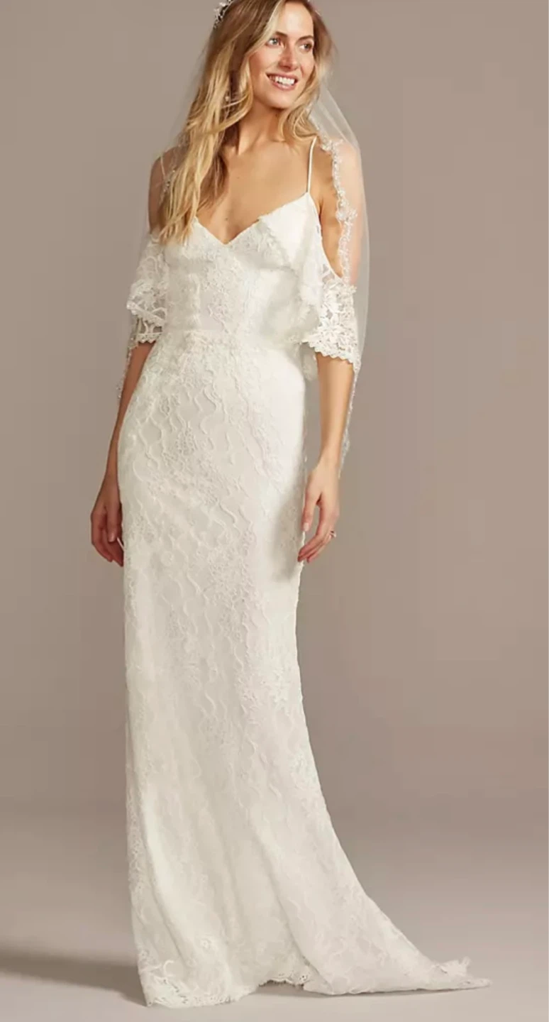White Lace Wedding Dress with boho Shoulder Sleeves - photo 4