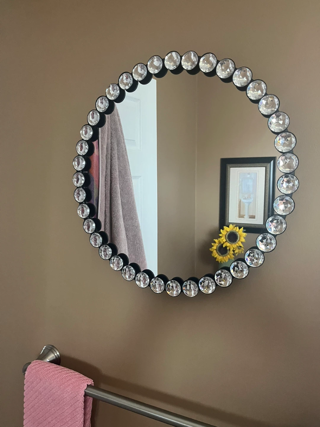 Round Decorative Mirror   17 inches