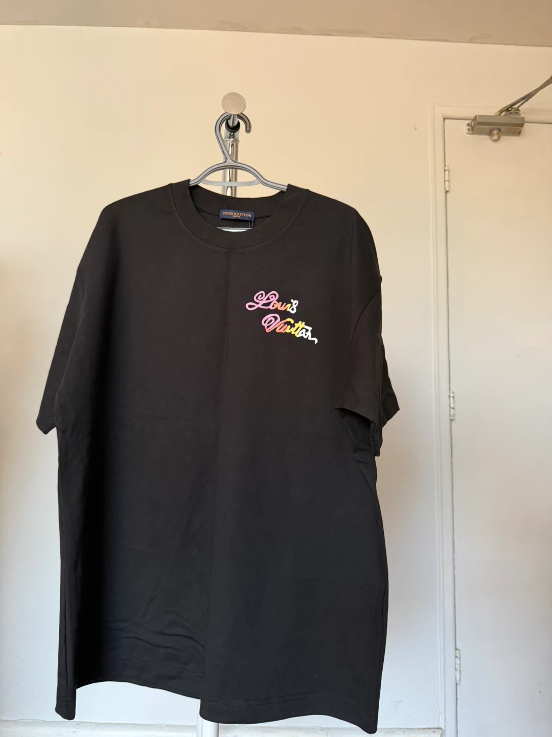 Louis Vuitton Black Graphic T-Shirt - photo 2