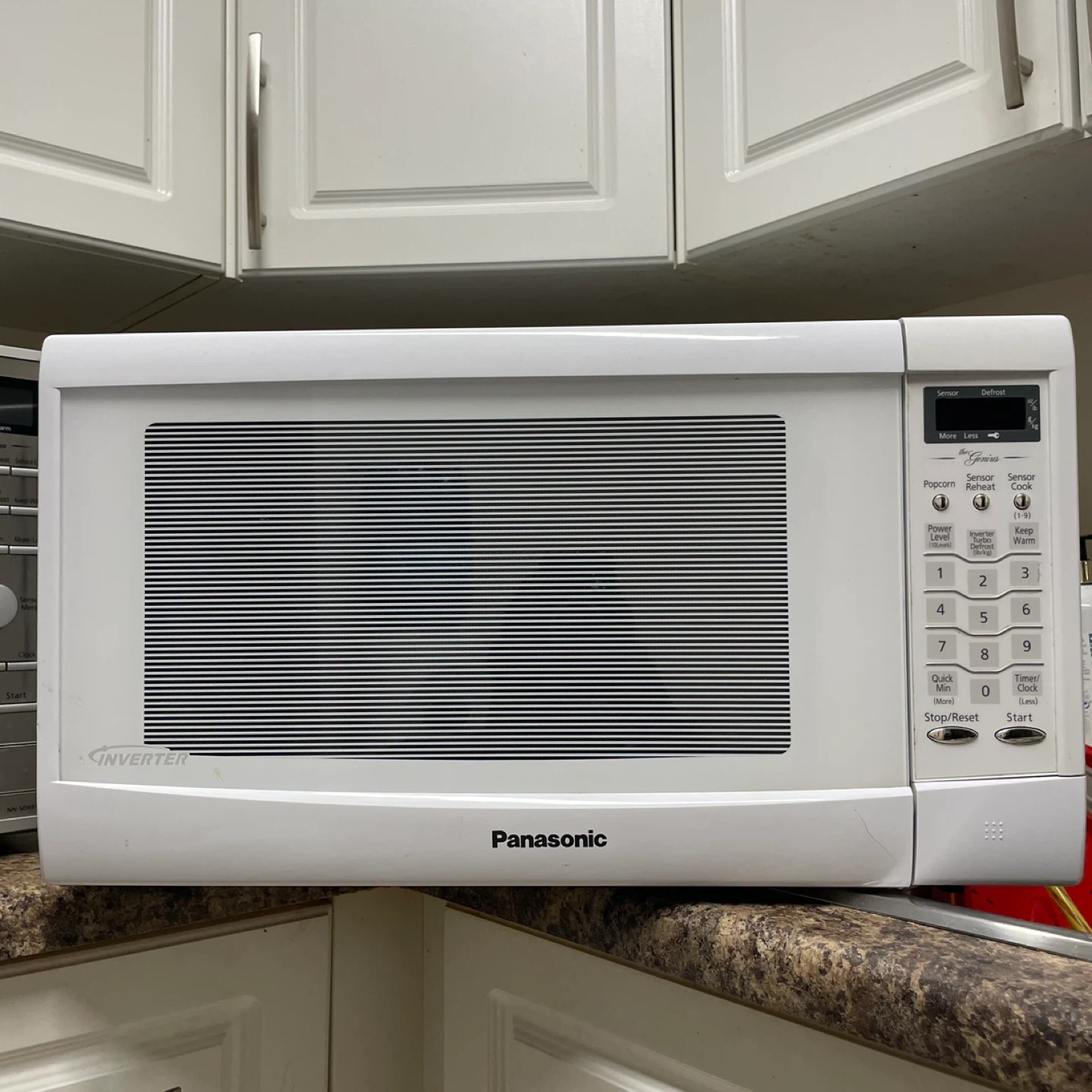 Panasonic Microwave Oven - photo 2