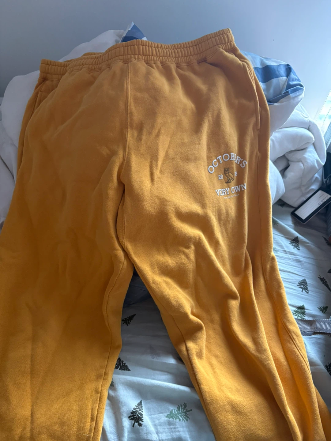 October's Very Own OVO Sweatpants XL Yellow