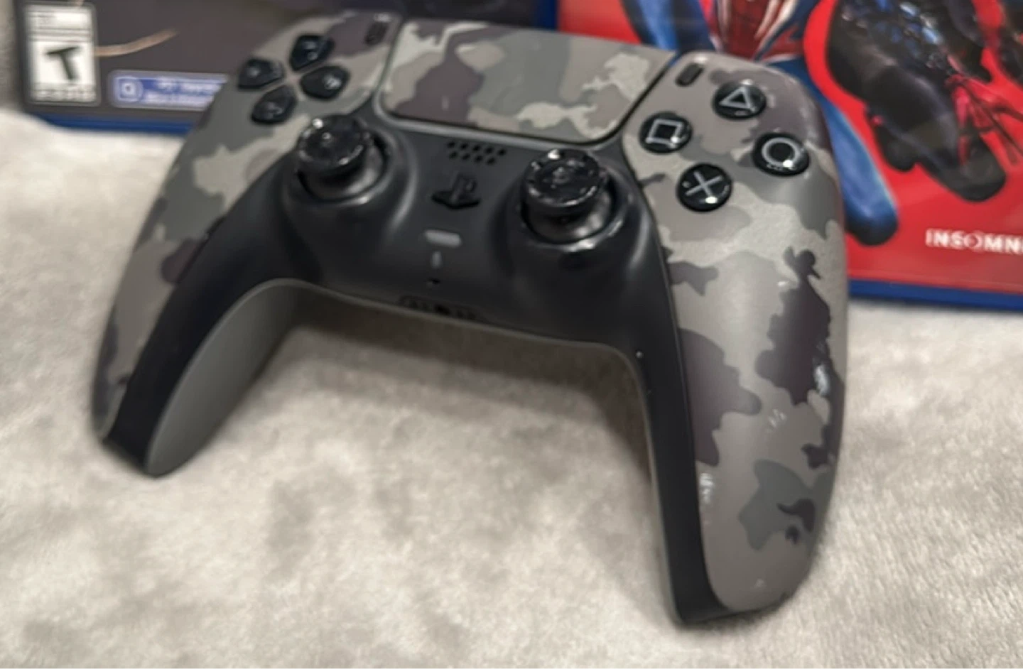 PlayStation 5 DualSense Wireless Controller - Camo Grey