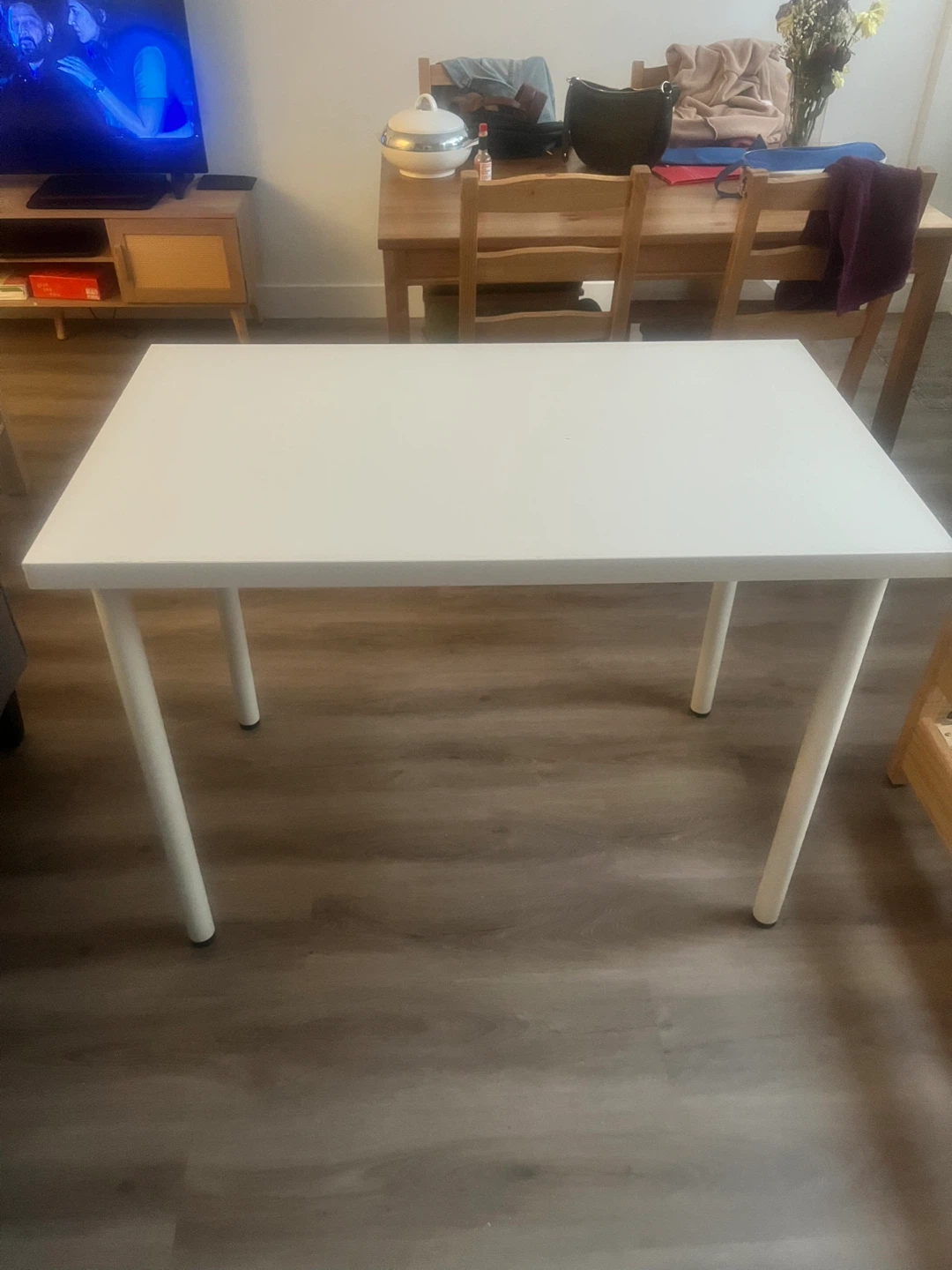 White rectangular table - photo 2