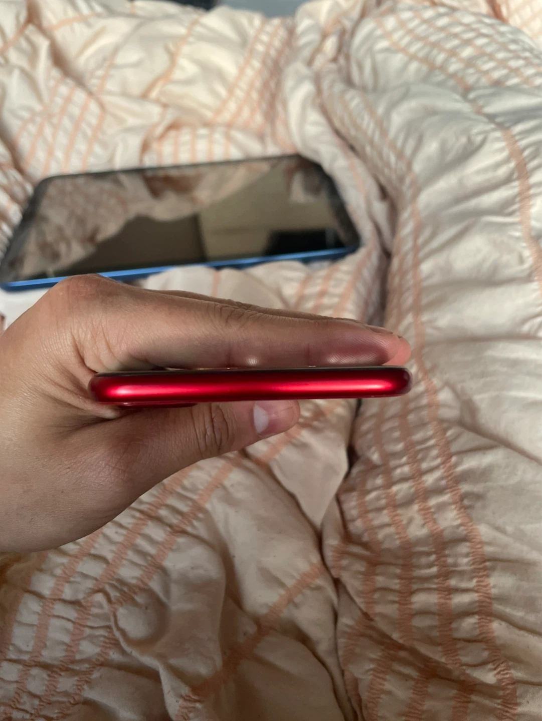 Apple iPhone 8 (PRODUCT)RED - photo 3