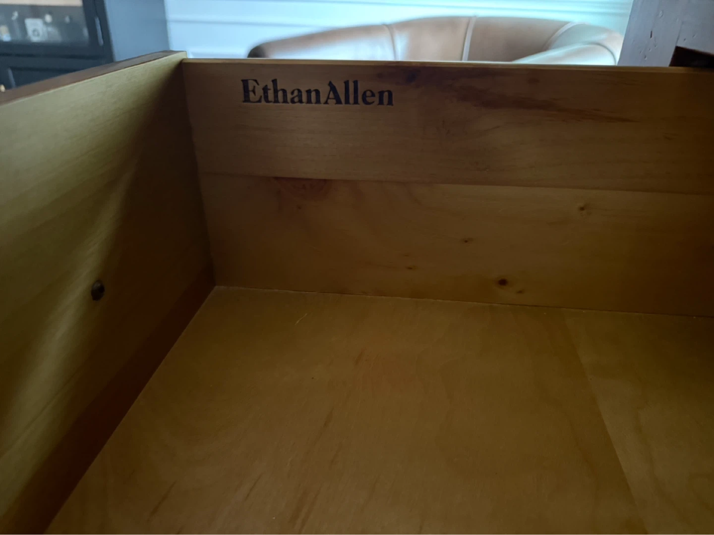 Vintage Ethan Allen Early American Shaker Armoire - photo 3