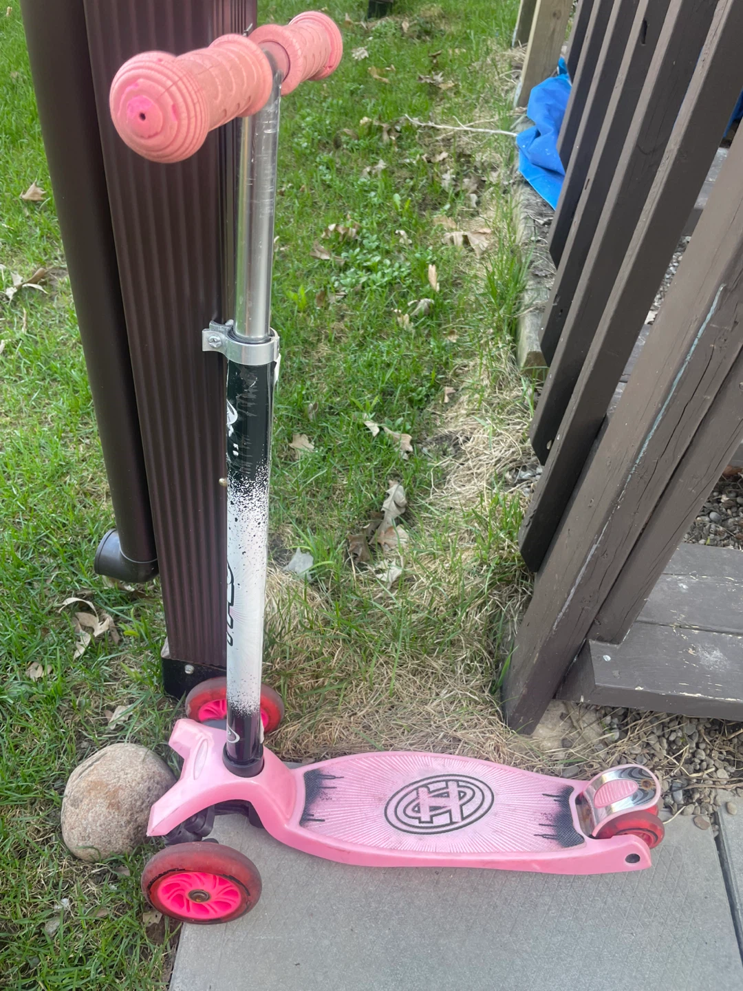 Pink 3-Wheel Scooter