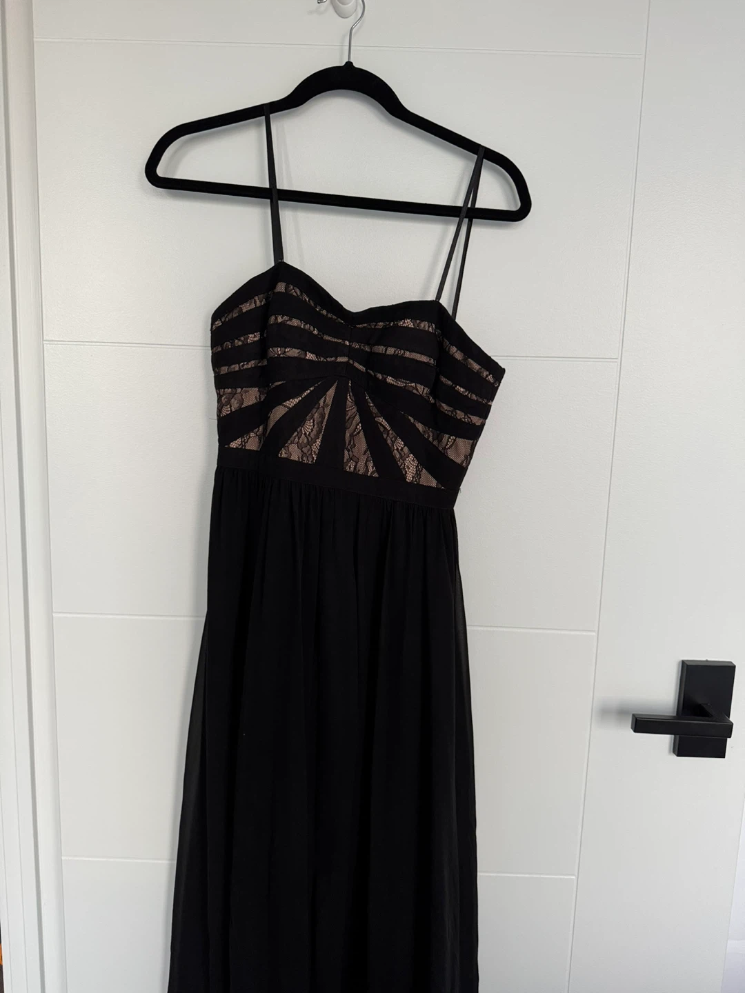 Aidan Mattox Black Lace Embellished Long Dress