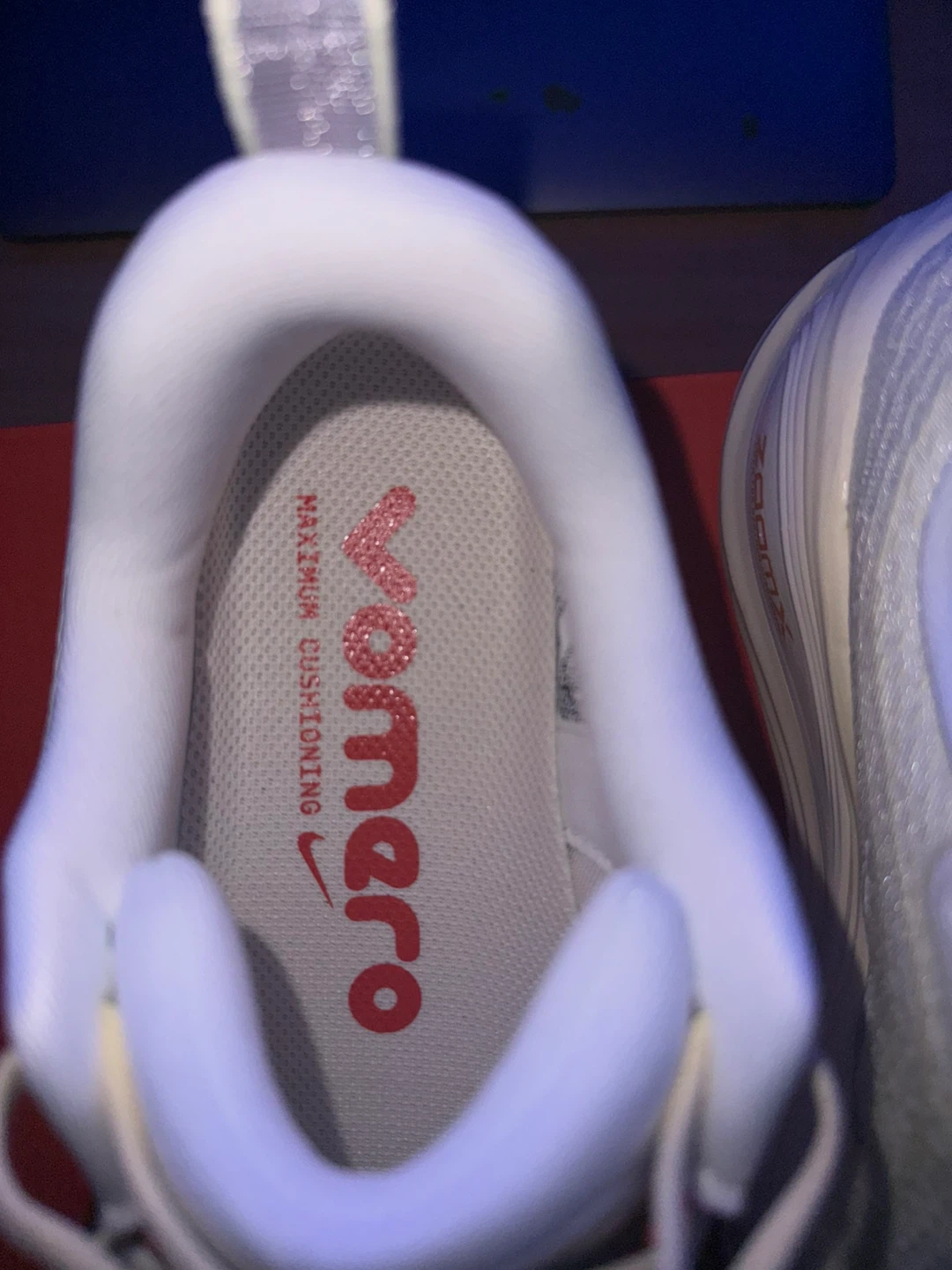 Nike Vomero Plus Run Shoes - Size 8 - photo 4