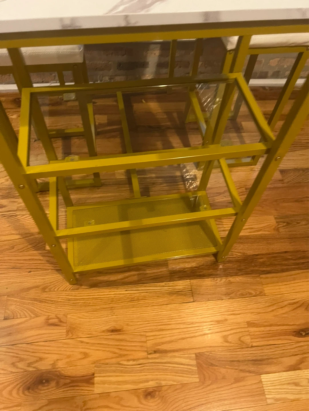 Height Table with 2 Stools - photo 2