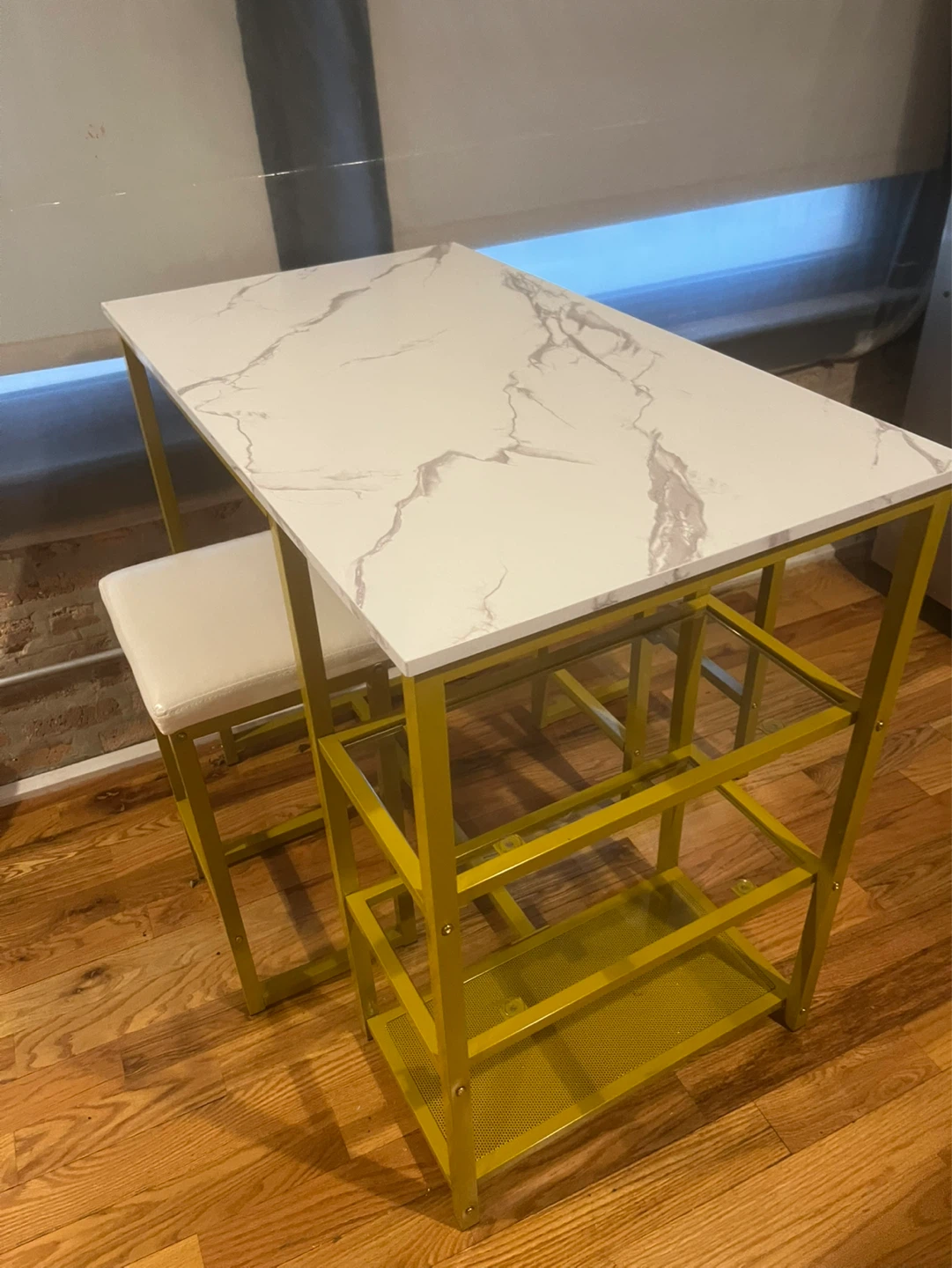 Height Table with 2 Stools - photo 5