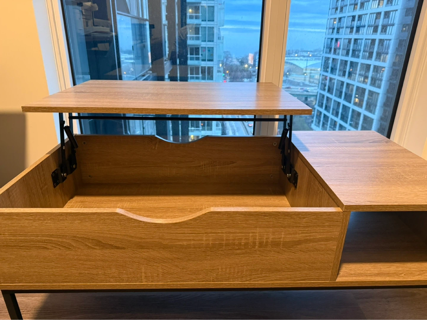Lift Top Coffee Table with Storage