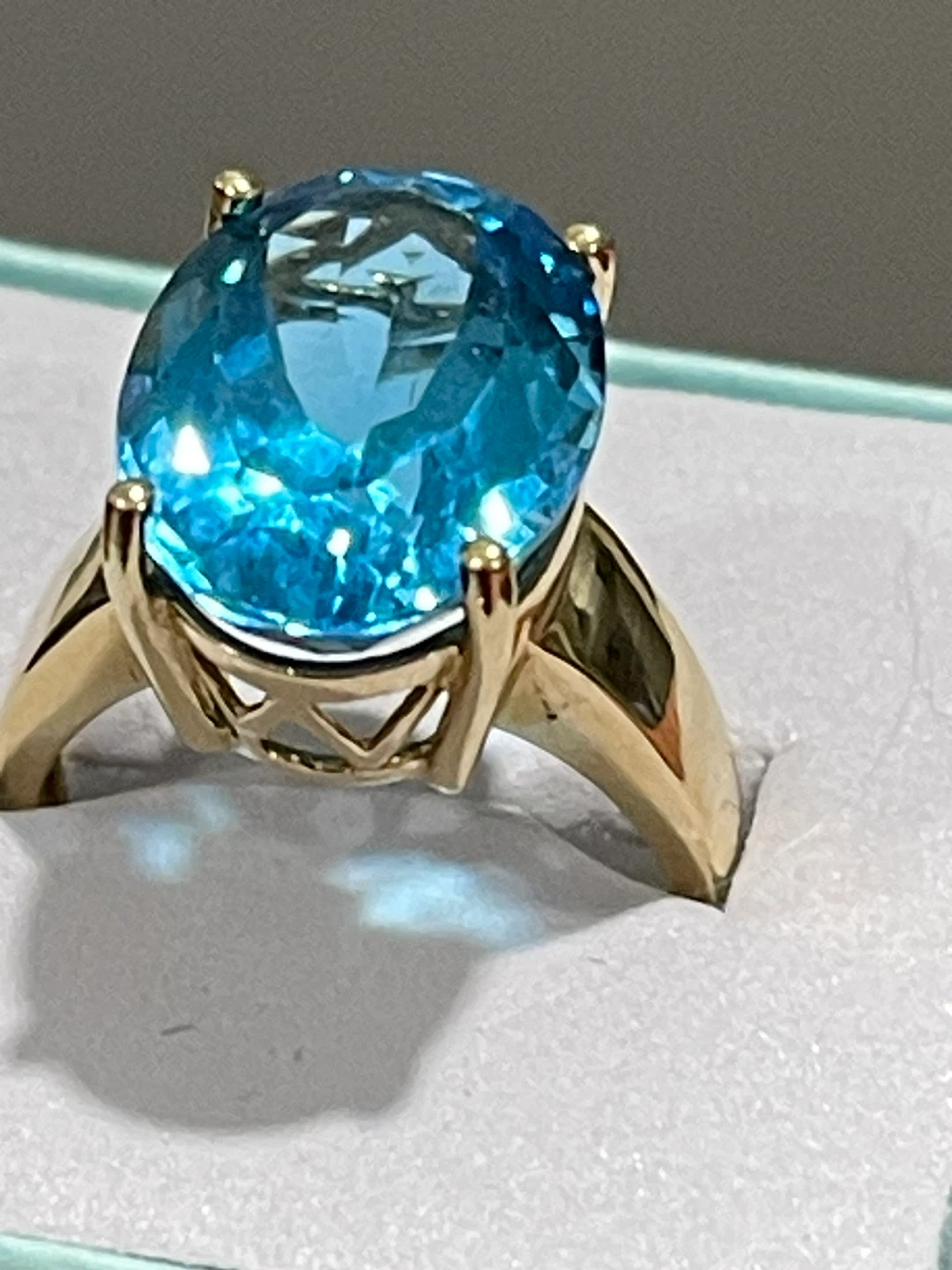 10K Blue Color Topaz Ring