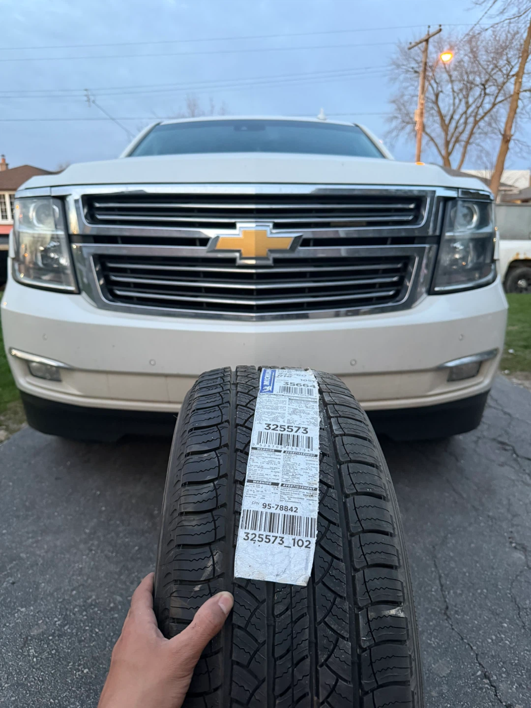 Michelin Latitude Tour All Season Tire 245/60R18