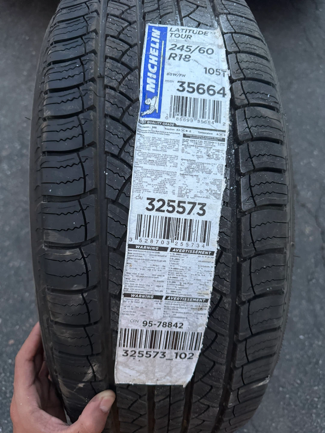 Michelin Latitude Tour All Season Tire 245/60R18 - photo 2