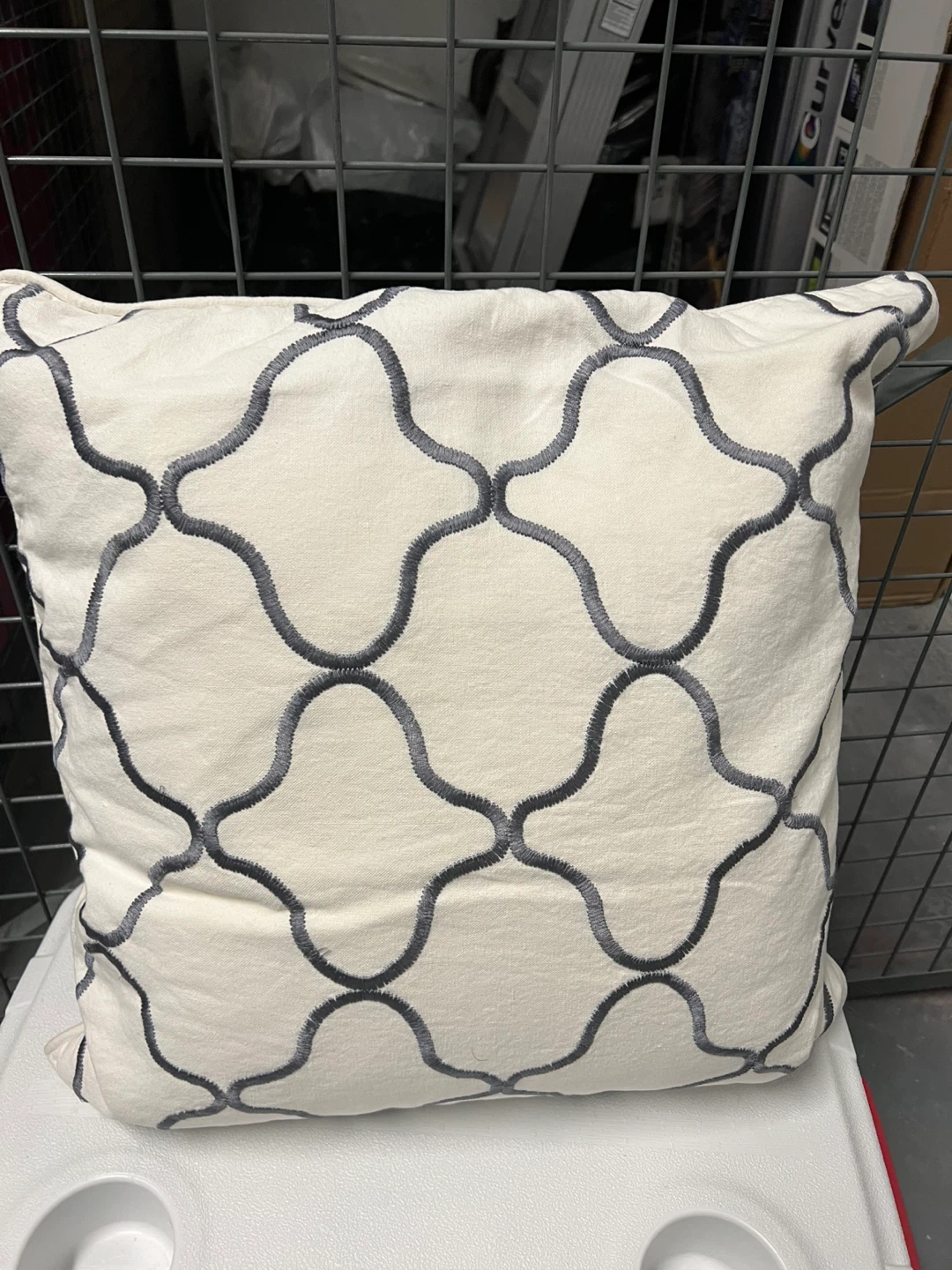 Decorative Throw Pillow - Escape the Ordinary - photo 3