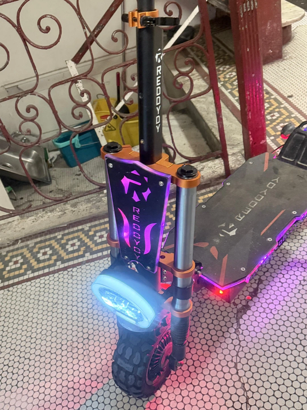 REDDYY Electric Scooter