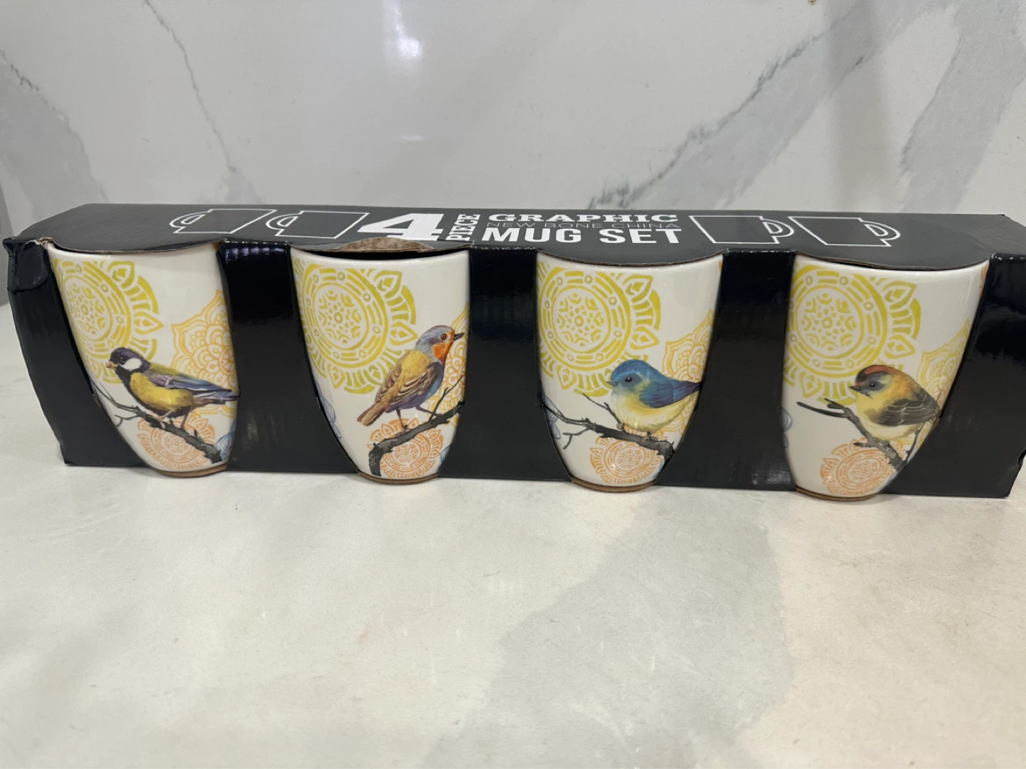 4 Piece Graphic Mug Set with Birds