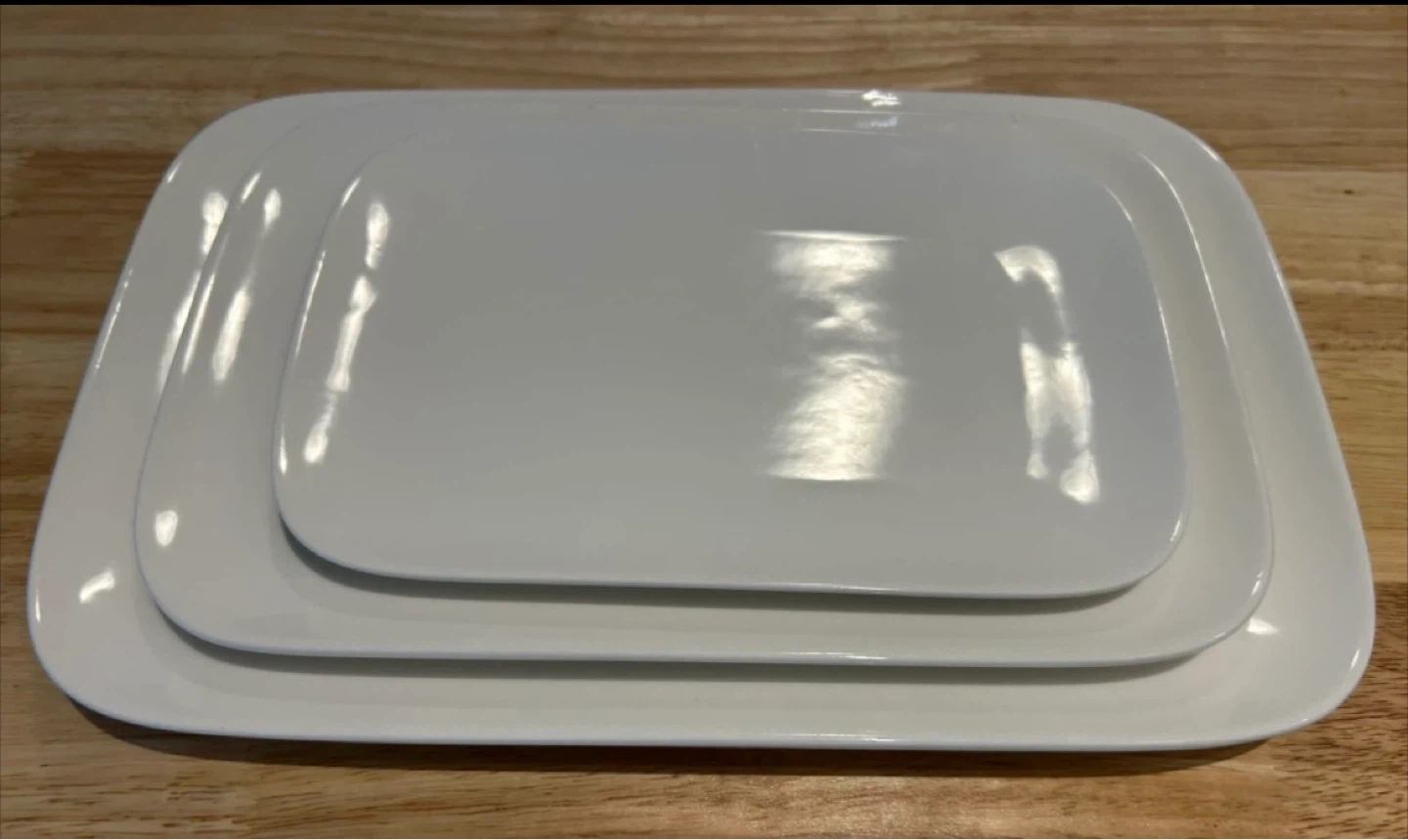 White Rectangular Plates (Set of 3) - photo 2