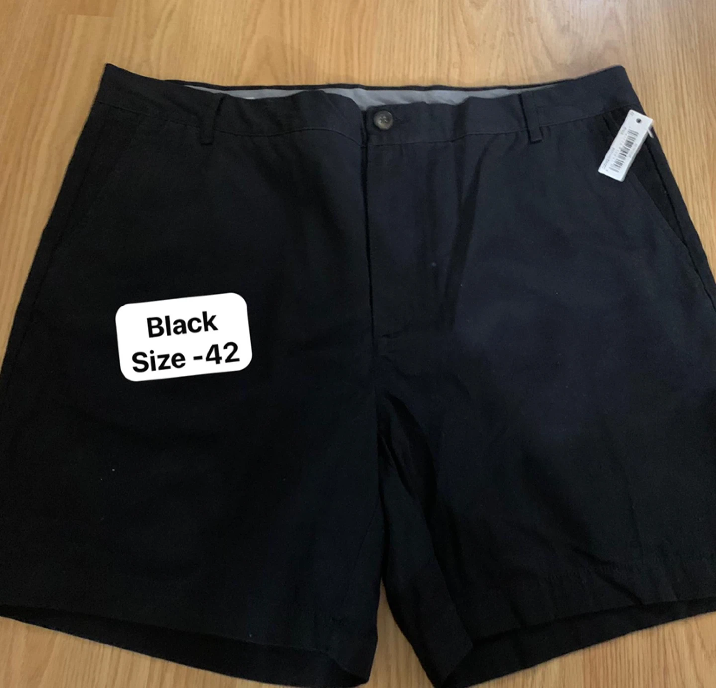 Amazon Essentials Black Shorts Size 42