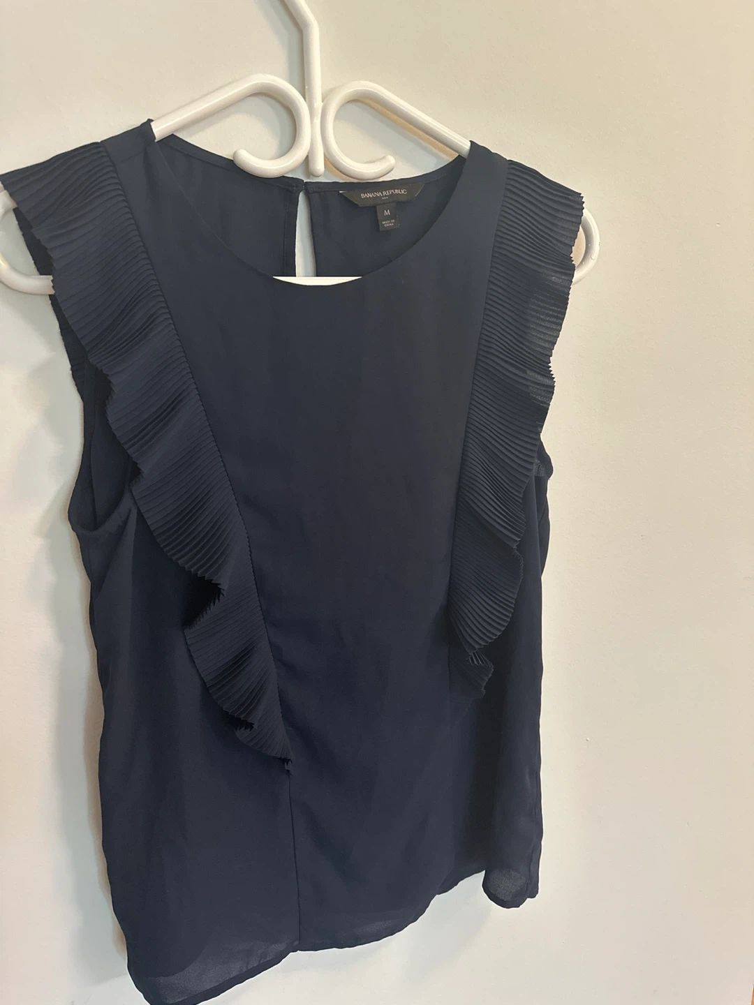 Banana Republic Navy Blue Ruffled Top - Size Medium - photo 2