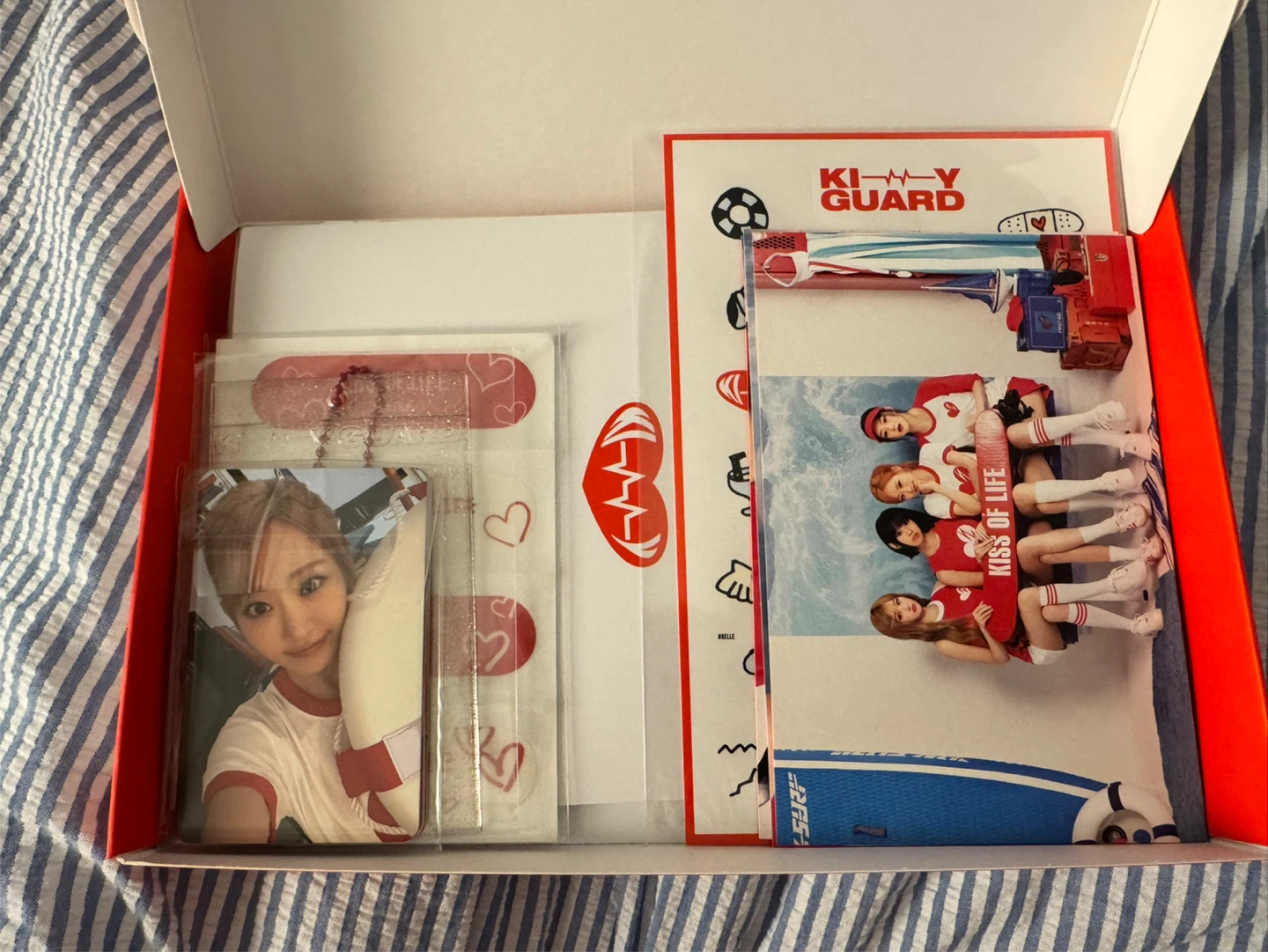 KIOF 1st Gen Fanclub Kit + Born to be XX Album - photo 2