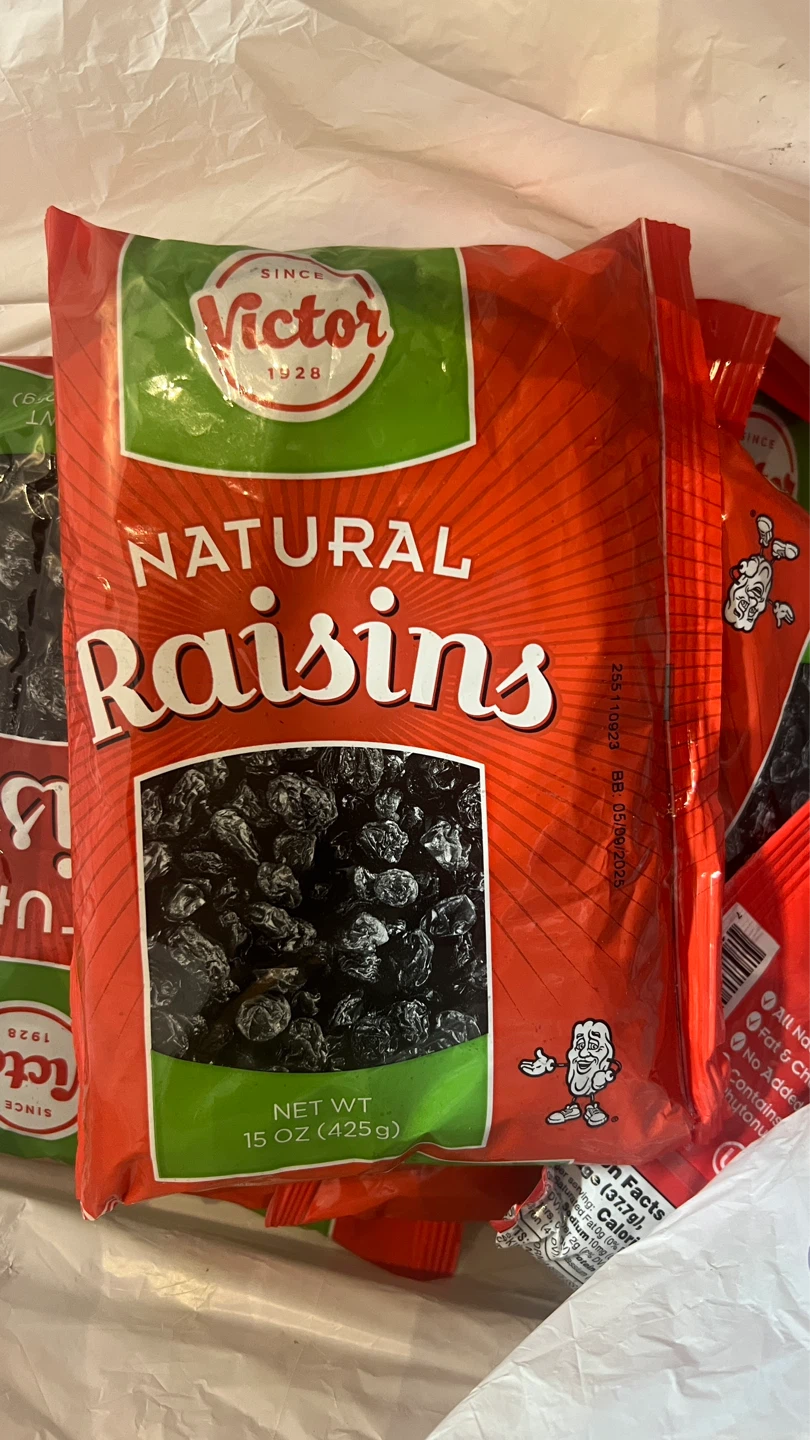 FREE FREE FREE Victor Natural Raisins, 15 oz