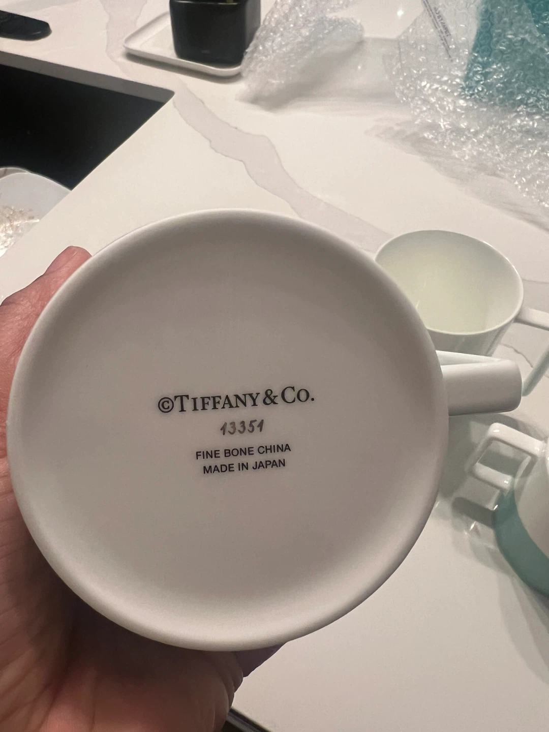 New Tiffany & Co. Fine Bone China Mugs & creamer - photo 2
