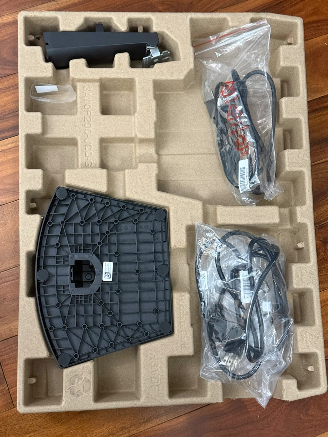 Dell 23.8” SE2425H Full HD Monitor - photo 3