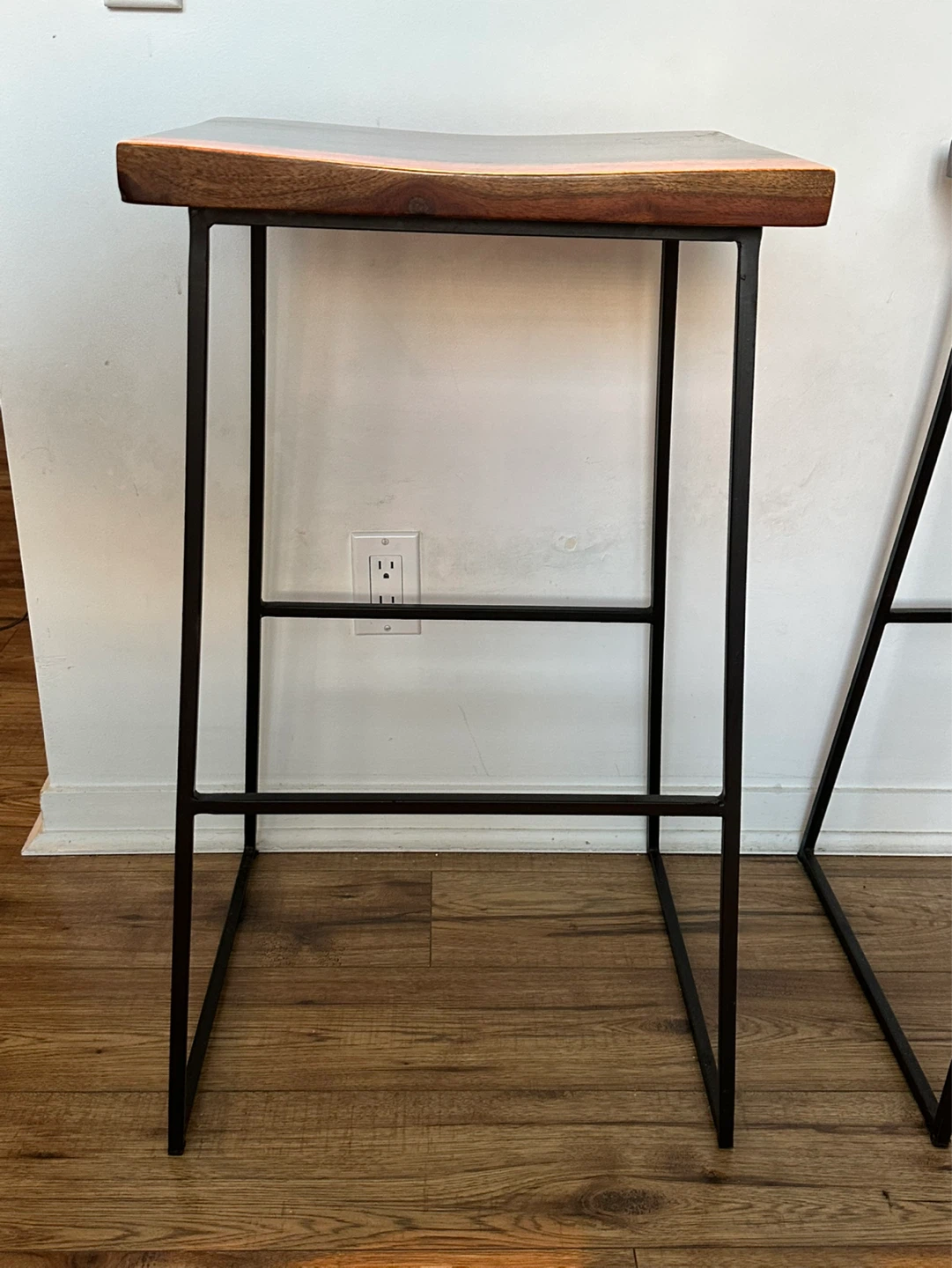 Set of 3 Modern Wooden & Metal Bar Stools - photo 2