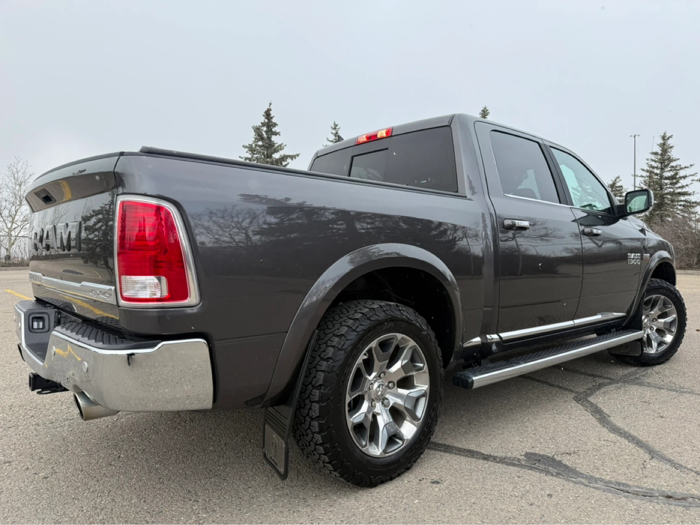 2018 RAM 1500 Laramie Longhorn Limited - photo 3