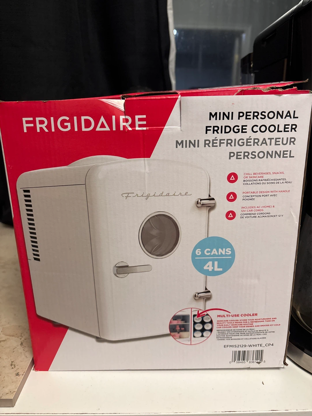 Frigidaire Mini Personal Fridge Cooler