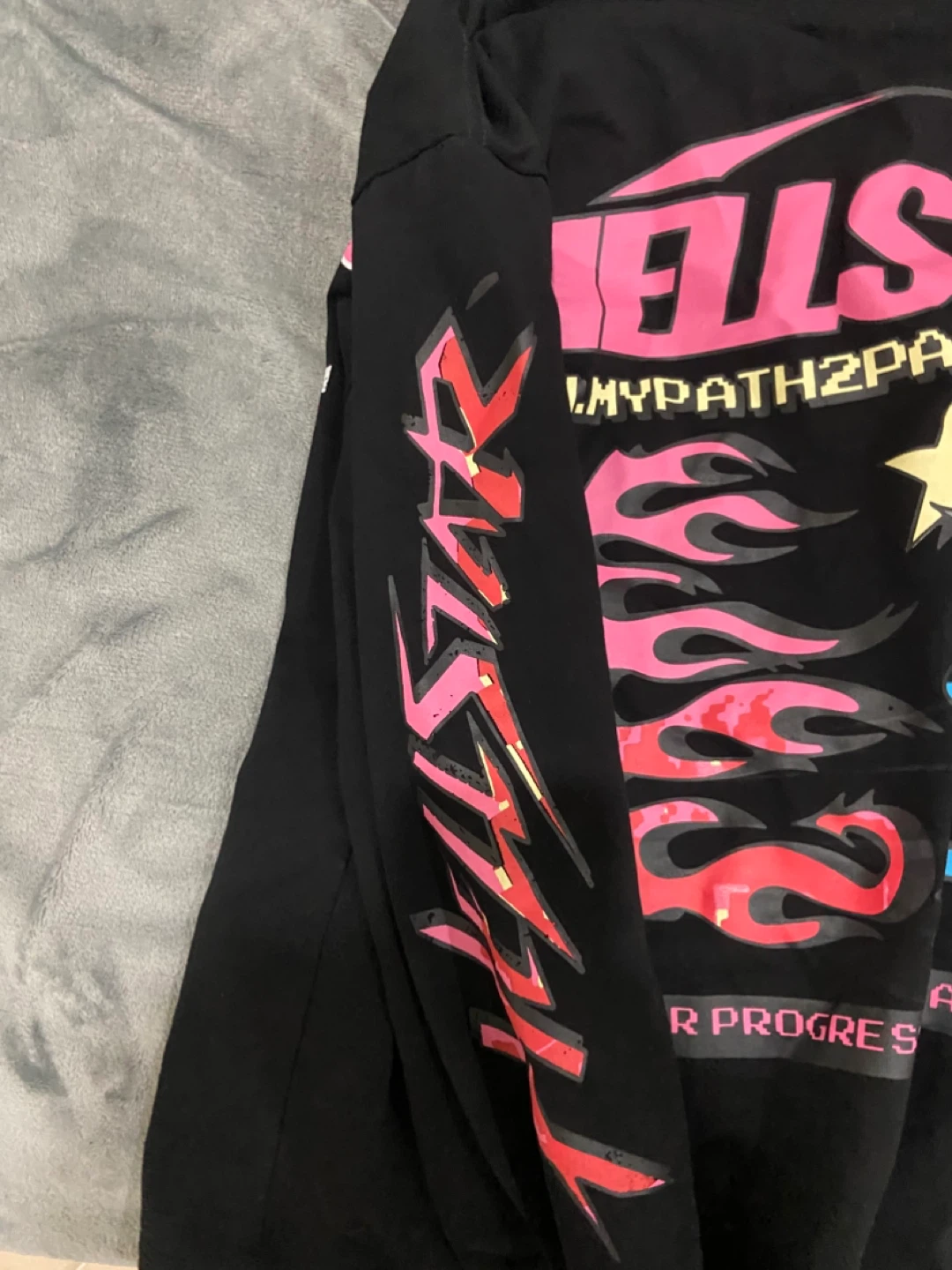 Hellstar Long Sleeve T-Shirt - photo 4